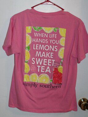 Simply Southern Collection Pink T-Shirt "Make Sweet Tea" Size= small